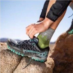 La Sportiva Bushido II Trail Running and Hiking Shoes Women's Size 9.5 / 41.5